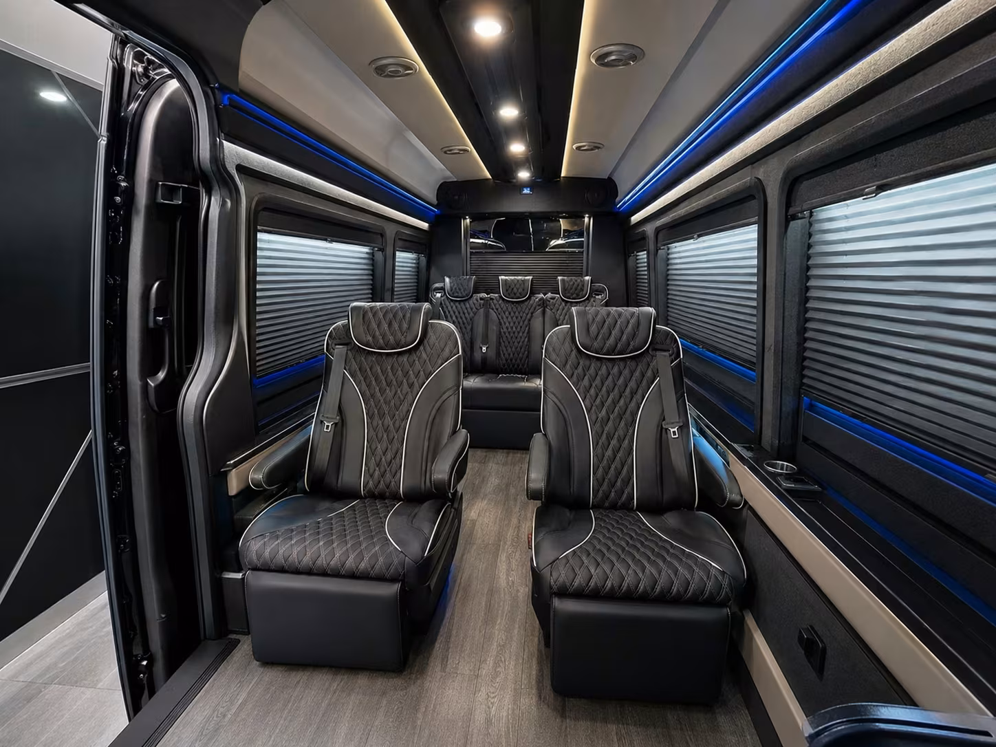 corporate airport shuttle buses in daly city